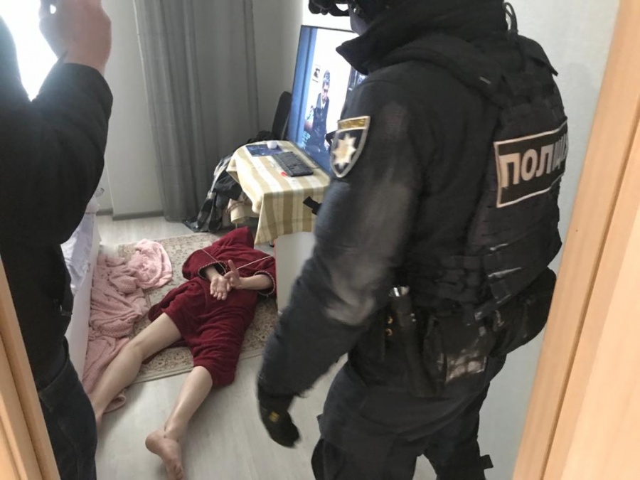 На Рівненщині викрили злочинців, які незаконно вимагали гроші з людей