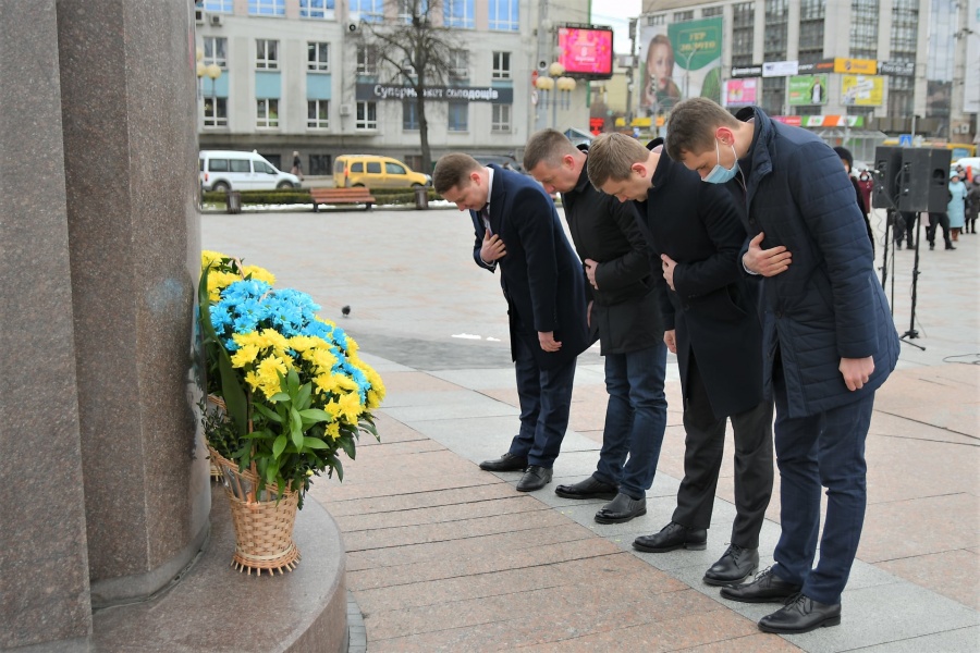 У Рівному вшанували пам’ять Тараса Шевченка (+ФОТО)