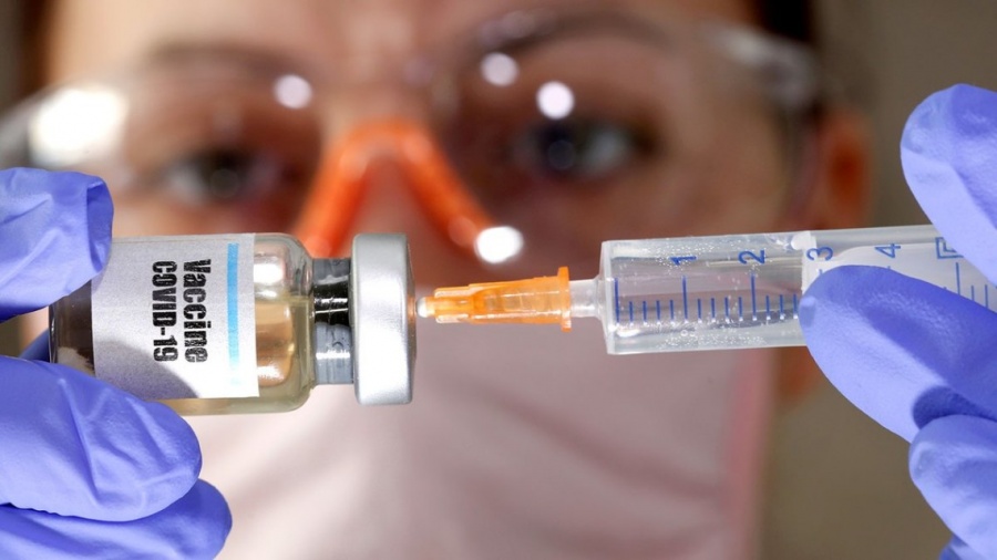Учасники бойових дій та публічні особи можуть вакцинуватися залишками доз вакцини від COVID-19