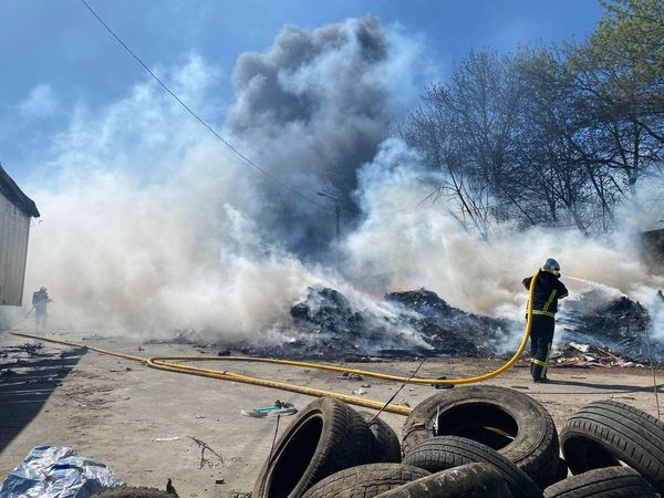 Поблизу Рівного горів сміттєпереробний завод (+ВІДЕО)