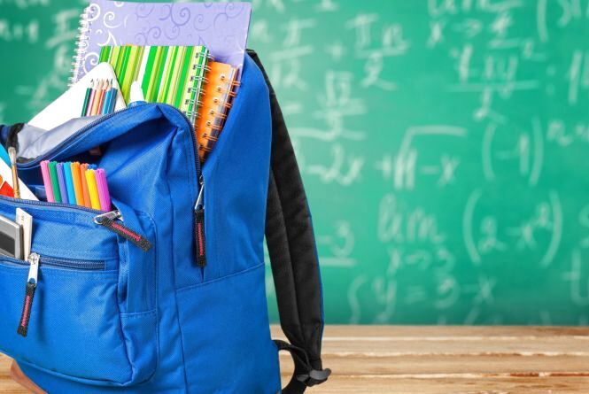 По 2 тисячі на школяра: родини з Рівненщини отримали допомогу на 1 вересня