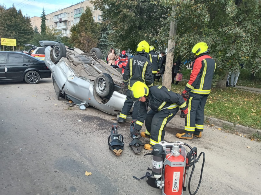 В Дубно сталася ДТП за участю 2-х автомобілів