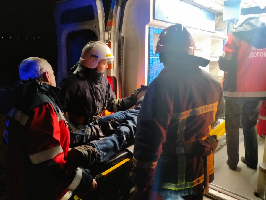 На Дубенщині деблокували водія з понівеченого авто внаслідок ДТП (+ФОТО)
