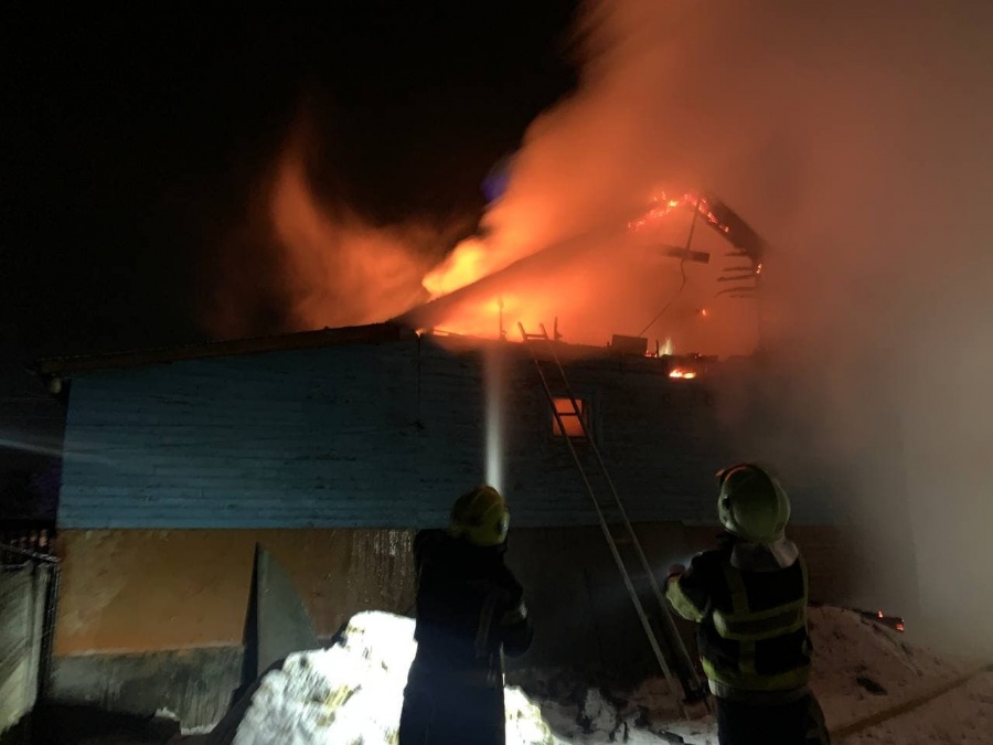 У Рівненському районі горів приватний будинок
