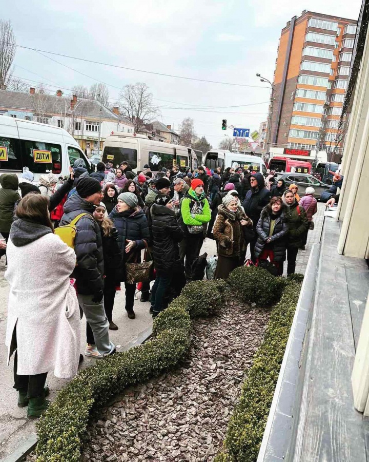 Чи готові ви дати прихисток біженцям? Соцопитування для жителів Рівненщини