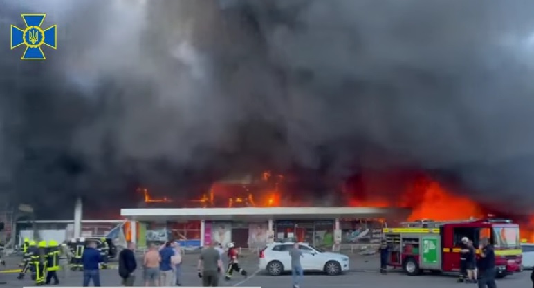 СБУ встановила обставини запуску ракет по ТЦ у Кременчуці (+ВІДЕО)