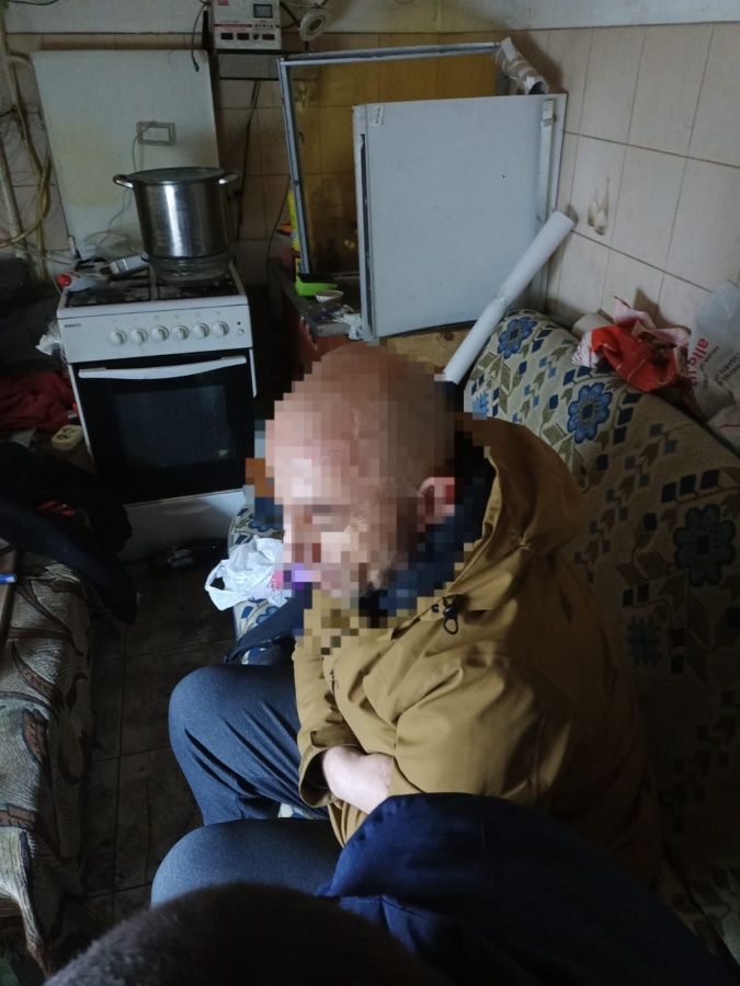 РІВНЯНИН ОБЛАШТУВАВ ВДОМА НАРКОЛАБОРАТОРІЮ ТА ВИГОТОВЛЯВ «МЕТАМФЕТАМІН»