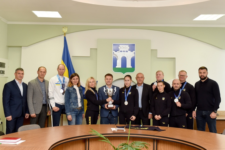 Спортсмени-паралімпійці отримають грошові премії
