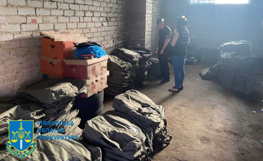 СТВОРИЛИ ЗЛОЧИННУ ОРГАНІЗАЦІЮ ДЛЯ ПРОДАЖУ ГУМАНІТАРНОЇ ДОПОМОГИ – ОГОЛОШЕНО ПРО ПІДОЗРУ 9 ОСОБАМ