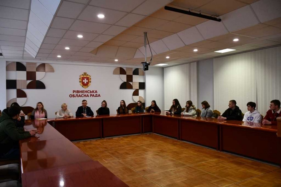 Місцеве самоврядування чекає на молодих спеціалістів