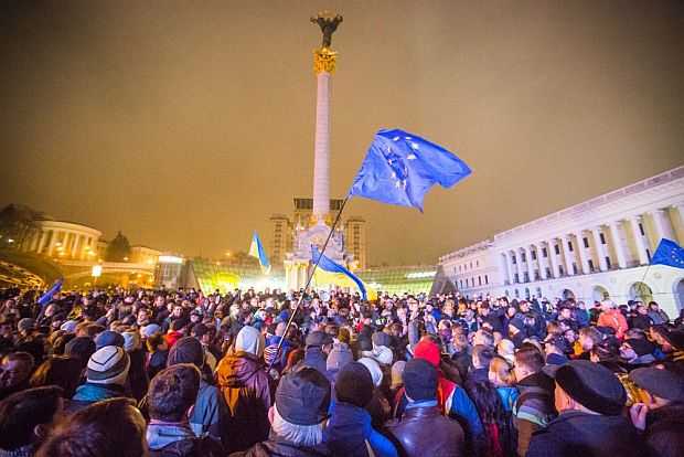 Сьогодні - День Гідності та Свободи і 10 річниця Революції Гідності