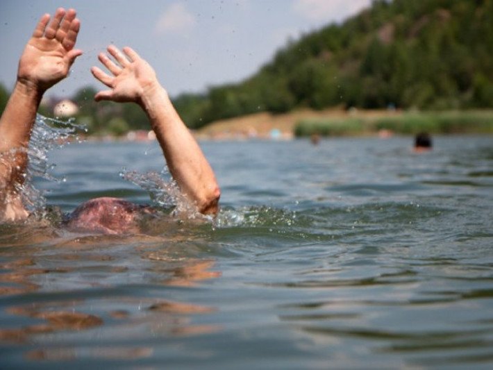 На водоймах Рівненщини потонуло двоє людей