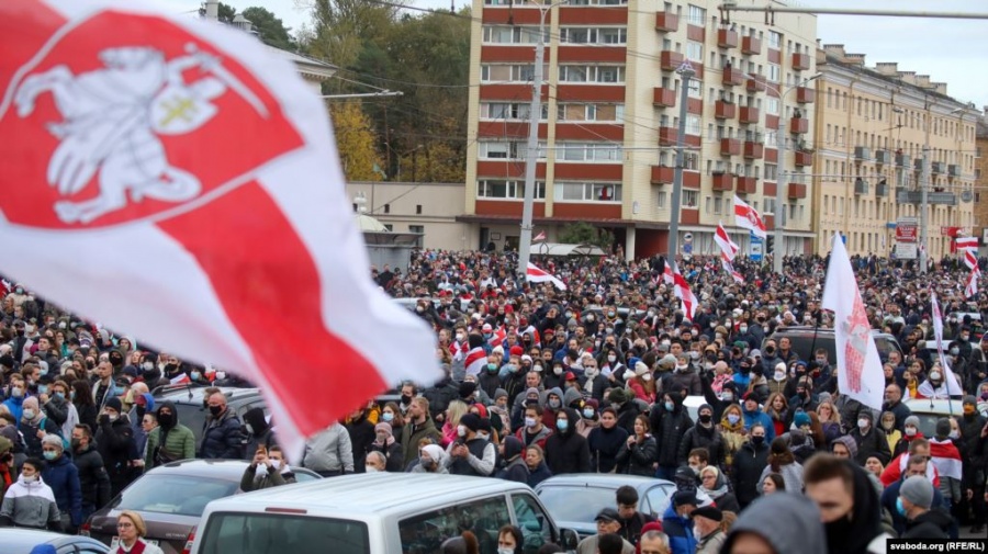 Білорусь: "під кулями" на протест