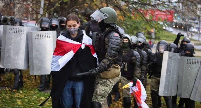 Більше 100 колишніх та діючих білоруських силовиків заявили про злочинні накази Лукашенко і закликають провести нові вибори