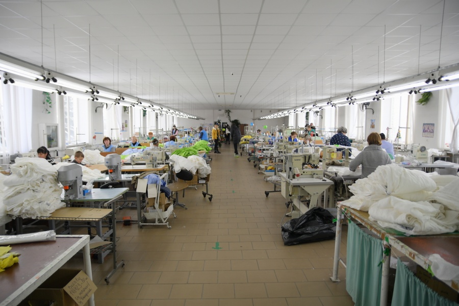 Підприємство на Рівненщині шиє одяг для всесвітньо відомого бренду