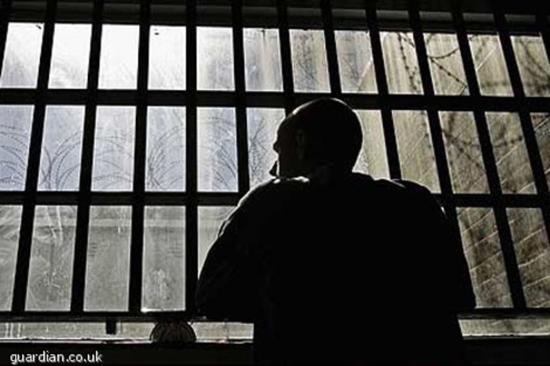 До 15 років за ґратами загрожує здолбунівчанину за вбивство своєї дівчини