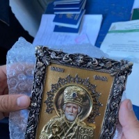 В сім'ї не без виродка, або як "священнослужителі" РПЦ обкрадають Лавру