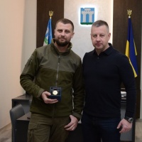 У Рівному бойового медика відзначили за службу високою нагородою