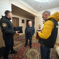 ЗАРОБИЛИ ПІВ МІЛЬЙОНА: У РІВНОМУ ЛІКАРІВ ВИКРИЛИ НА ФІКТИВНОМУ ПРАЦЕВЛАШТУВАННІ
