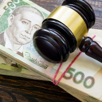 85 ТИС. ГРН ШТРАФУ СПЛАТИТЬ ЧОЛОВІК, ЯКИЙ ПРОДАВАВ СУРОГАТ ВІЙСЬКОВОСЛУЖБОВЦЯМ