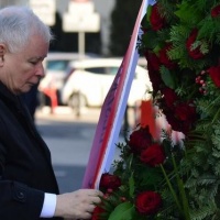 Польща знову вимагає від РФ повернути фрагменти літака