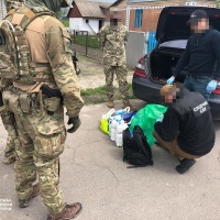 СБУ затримала подружжя наркокур'єрів з Рівненщини